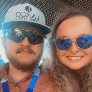 Meet your Posher, Tabitha